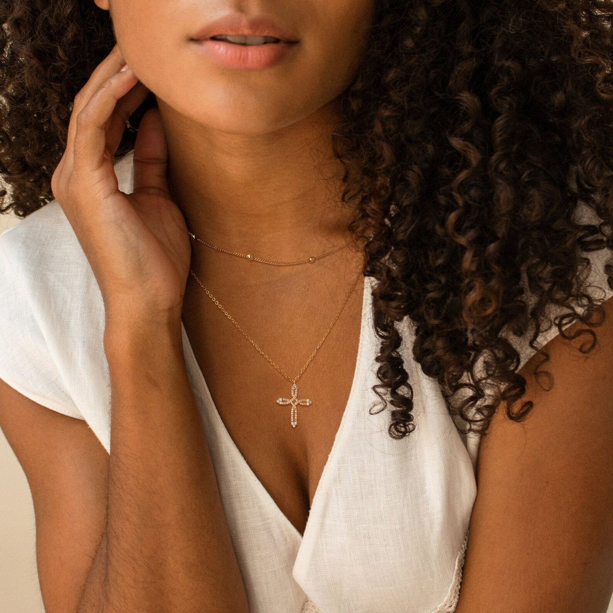 Tesmony Wind Cross Necklace